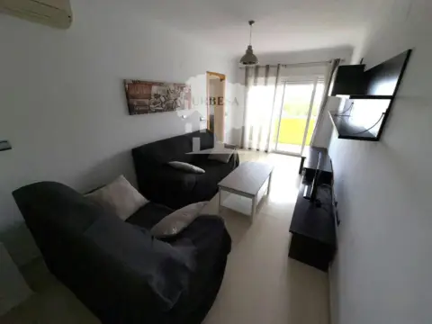 Piso en Zona Ronda de Poniente-Avenidas Salobreña-Enrique Martín Cuevas