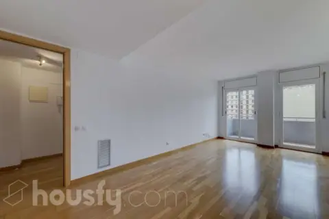 Piso en Carrer Astúries, nº .