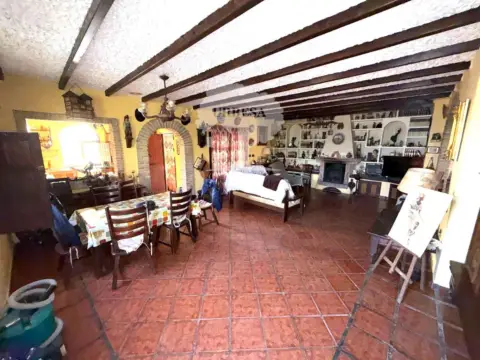 Terreno en calle Cortijo Minasierra