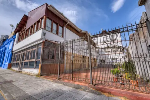 House in calle Hilario Suárez, 4