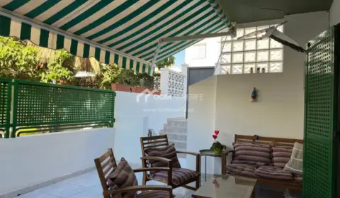 Chalet adosado en Playa La Arena