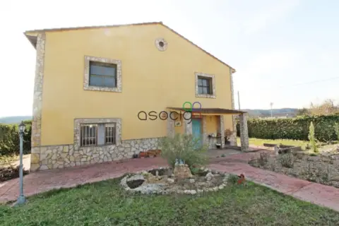 Chalet en Carrascosa de Henares