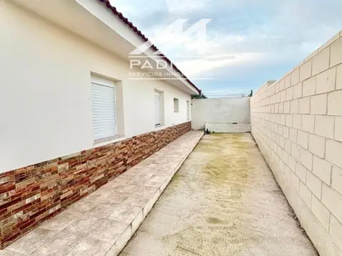 Casa pareada en El Viso de San Juan