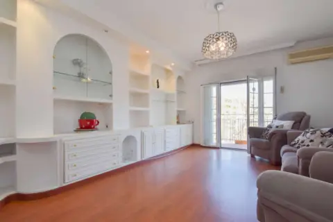 Piso en Avenida de Madrid