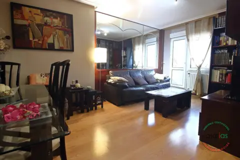 Piso en calle del Doctor Avelino González, 9