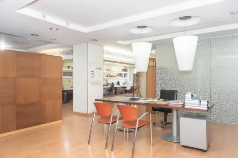 Oficina en Plaza de la Molinera