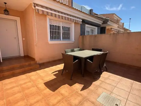 Chalet pareado en San Javier