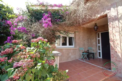 Casa en calle Camín Montejurra-Bernueces, nº 428