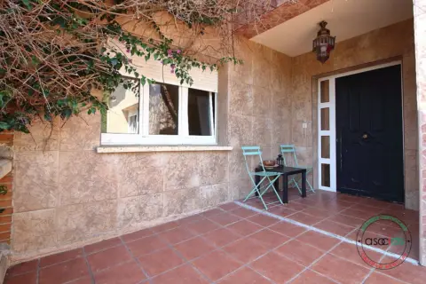 Casa en calle Camín Montejurra-Bernueces, nº 428