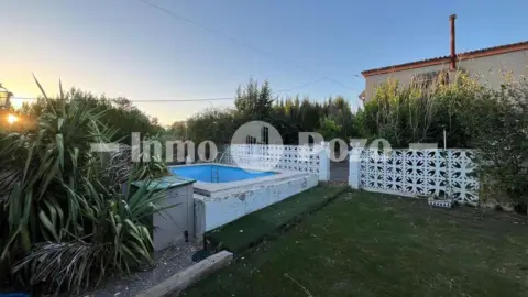 Chalet en Almendralejo
