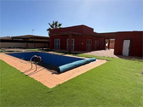 Casa en calle de la Maresía