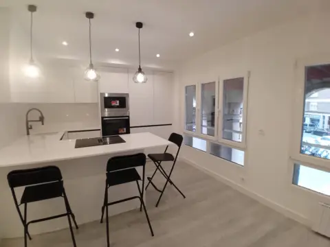 Piso en calle calle Marque de San Esteban, nº 48