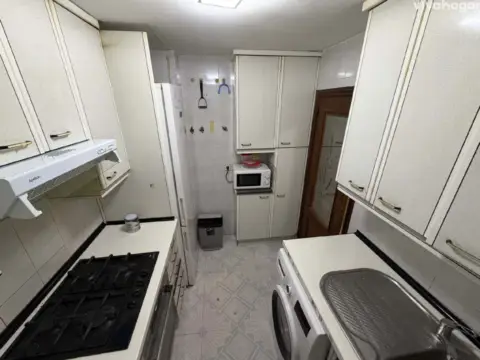 Piso en calle de la Gavia Seca, 24