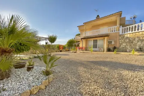 Casa en Carrer d'Andròmeda