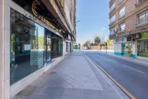Local comercial en calle Virgen Blanca, 5