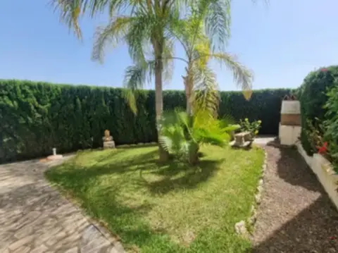 Casa en , Cerca del Mar, Urbanización, Cerca del Pueblo