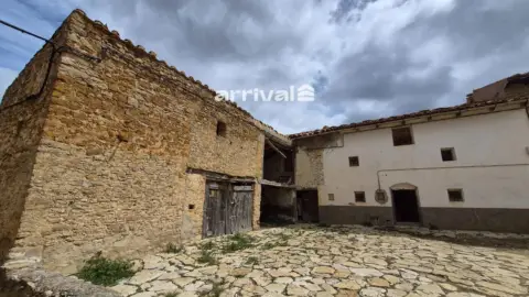 Casa en Cañada de Benatanduz