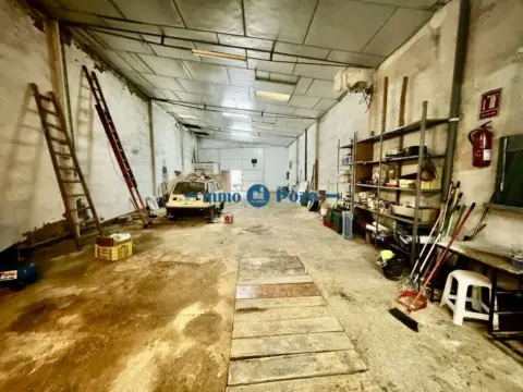 Nave industrial en Almendralejo