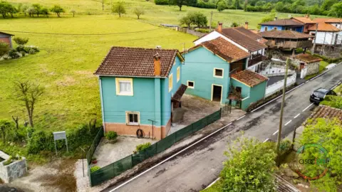 Casa en calle Carretera de Coalla, nº 15