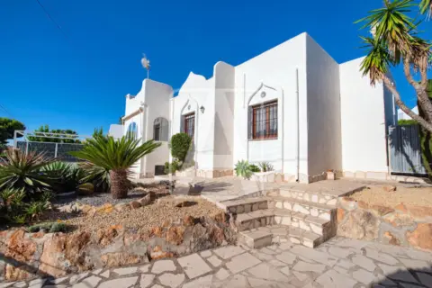 Chalet en Calpe Urbanizaciones