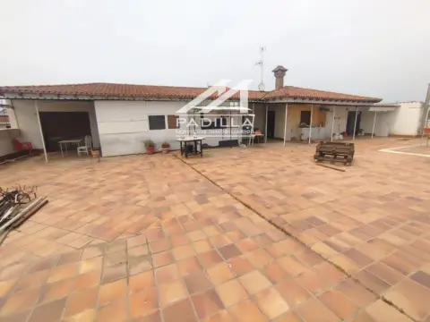 Casa en Mentrida