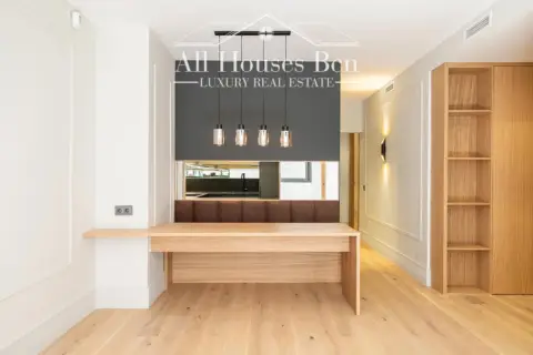 Piso en Avinguda de la Riera de Cassoles