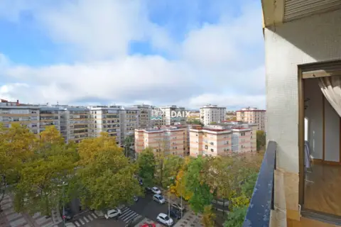 Piso en Avenida de Hernán Cortés