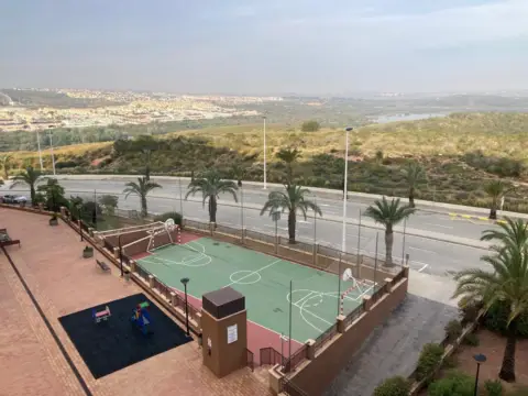 Apartamento en Arenales del Sol