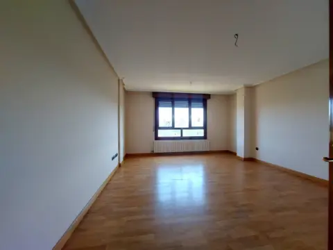 Piso en calle Ortega y Gasset