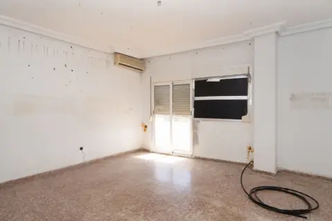 Piso en calle del Cid Campeador, 6