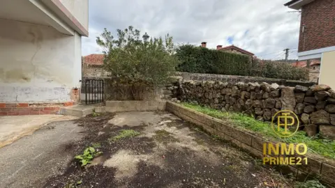 Casa en calle Pb Ucieda Arriba, nº 77