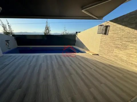 Casa adosada en , Campo de Golf, Puerto Deportivo, Puerto Marítimo, Cerca del Mar, Cerca del Golf, Cerca del Río, Ce