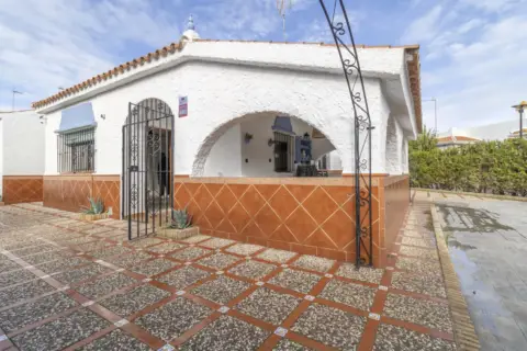 Casa en Matalascañas o Torre de la Higuera