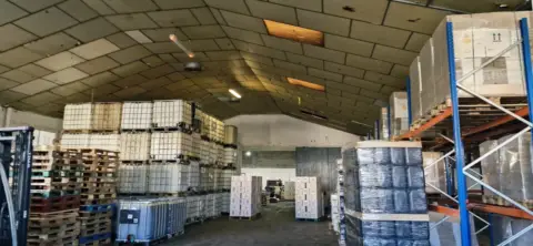 Nave industrial en Sant Esteve Sesrovires