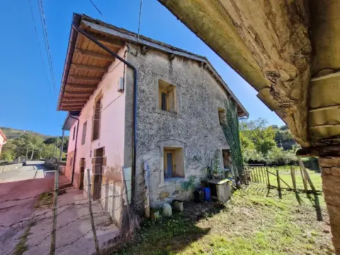 Casa en Barrio de San Juan de Raicedo, 63