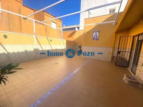 Dúplex en calle de Grecia