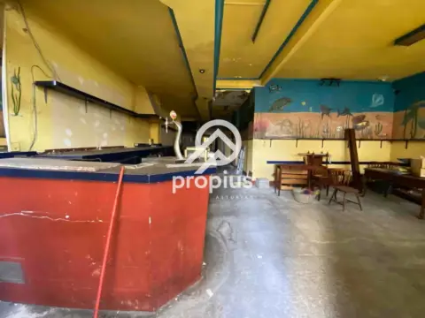 Local comercial en calle de la Estación