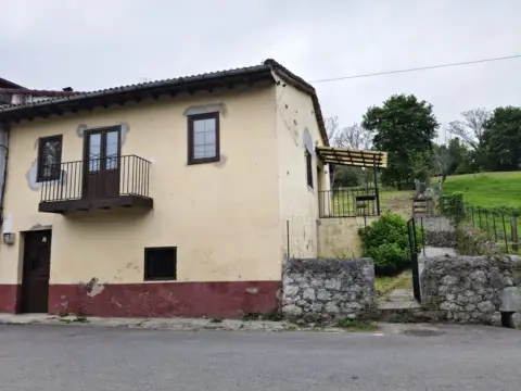 Casa en Solares