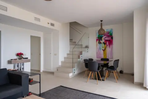 Ático en calle calle Arquitectos 3 Apt 85,P11