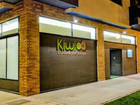 Local comercial en San Adrián-La Cava-El Arco