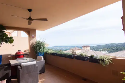 Piso en Paseo del Ojén
