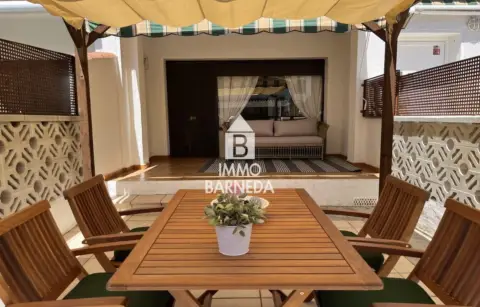 Chalet en Carrer de l'Ebre, 19