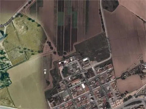 Terreno en calle calle Cernandez de Moratín