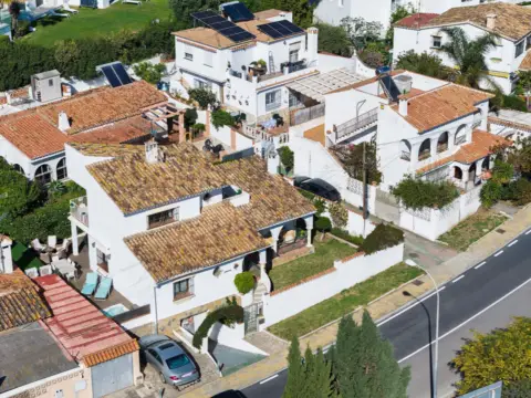 Chalet en La Campana-Altos del Rodeo