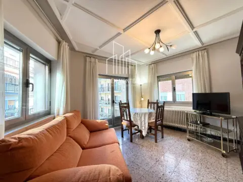 Piso en calle de Nieto Bonal