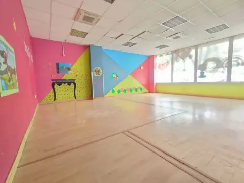 Local comercial en San Adrián-La Cava-El Arco
