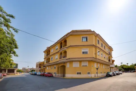 Apartamento en calle