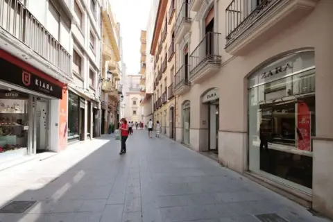 Piso en calle Ángel