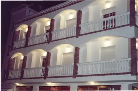 Edificio en Pueblo