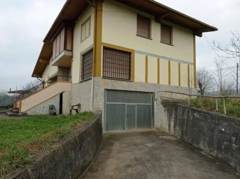 Casa en Larrabetzu